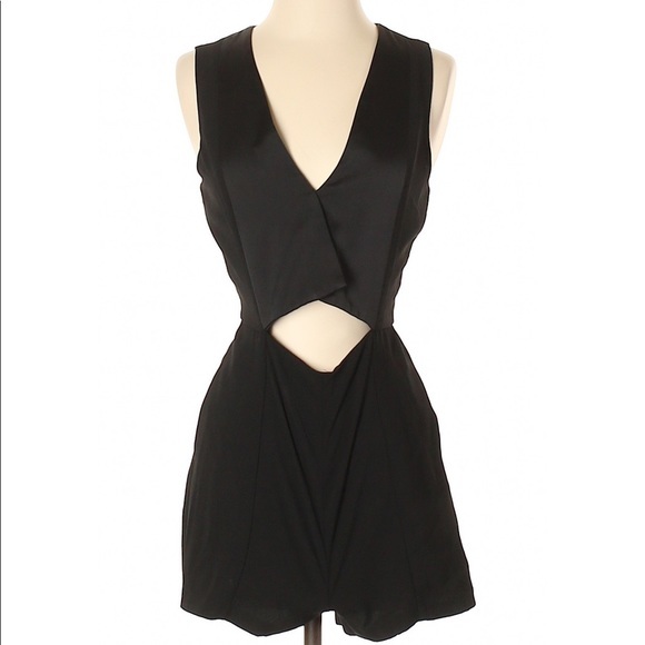 TOPSHOP Cut-Out Black Romper - Picture 1 of 4